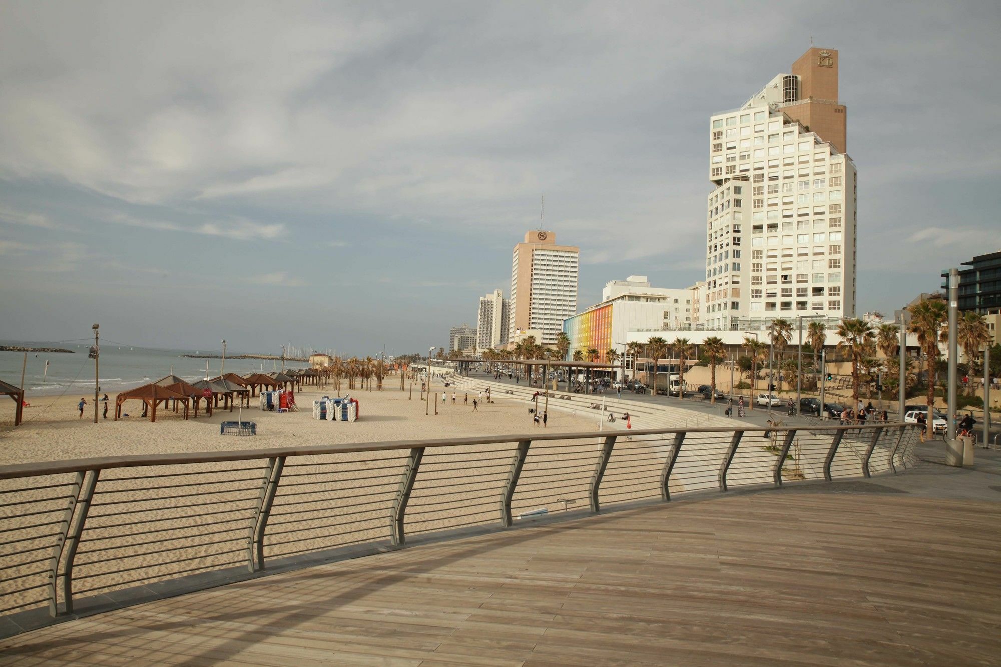 K Suites Tlv By The Beach Tel Aviv Exterior photo
